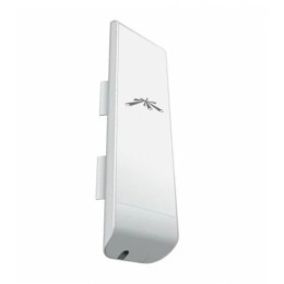 UBIQUITI NANOSTATION M2 11...